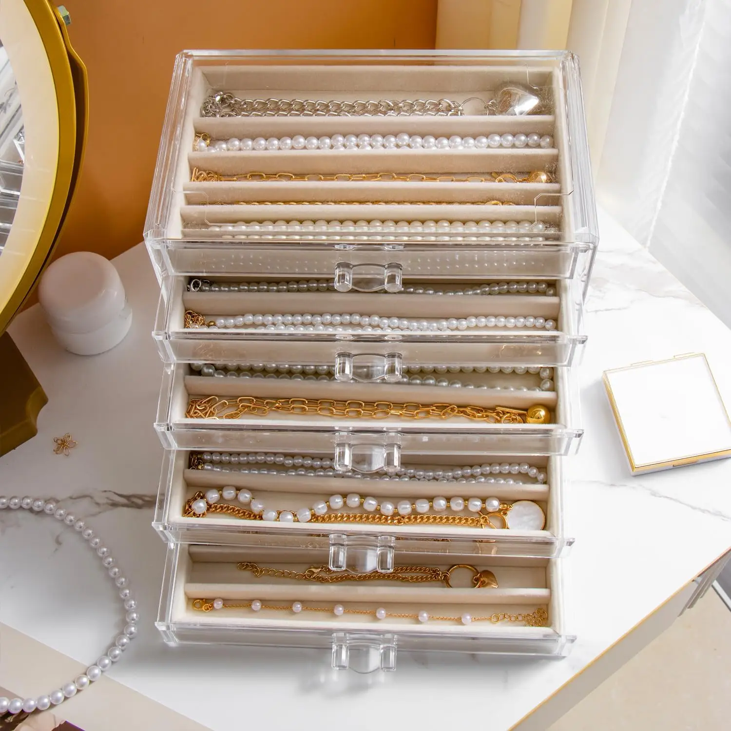 منظم حامل القلادة، صندوق قلادة مقاوم للغبار، صندوق منظم قلادة مخملي مع غطاء أكريليك شفاف مقاوم للغبار