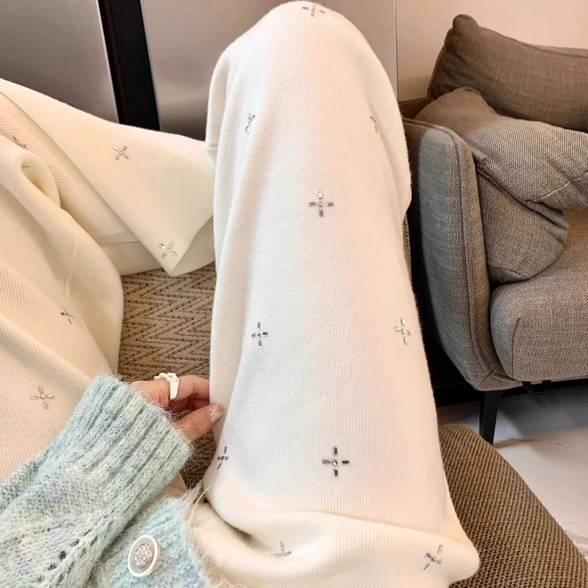 الراقية الصناعة الثقيلة الماس الصليب محبوك السراويل النساء في الخريف والشتاء 2025 عالية الخصر ، سليم مستقيم الساق بنطال ذو قصة أرجل واسعة