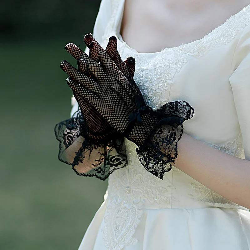 Women's Wedding Lace Gloves Elegant Bowknot Short Glove Summer Black and White Mesh Lace All Finger Mittens Lolita Accessories