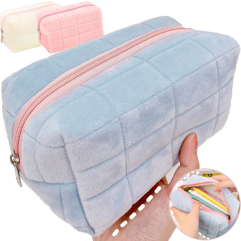 Soft Fur Large Makeup Bag Sweet Plush Zipper Organizer Handbag Pouch Multifunctional Traveling Cosmetic Washing Storage Bag