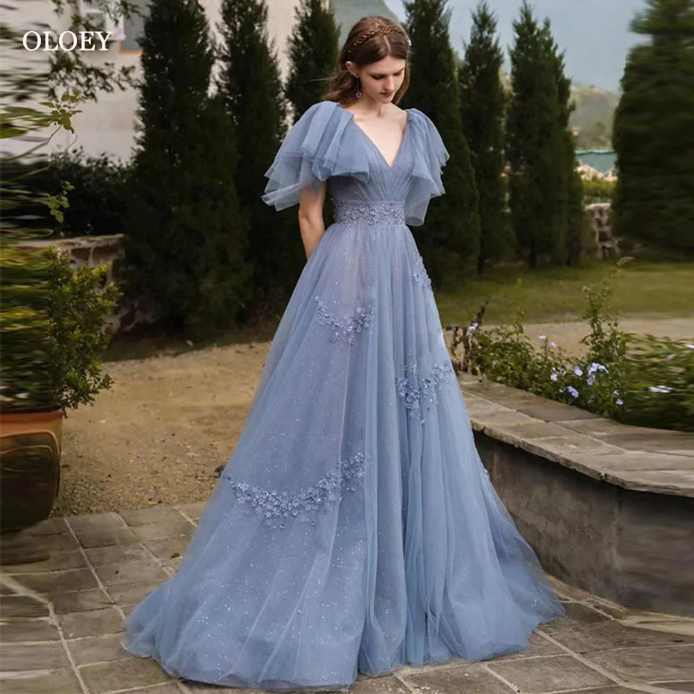 

OLOEY Pastrol A Line Blue Tulle Beading 3D Flower Wedding Party Dresses Short Sleeve V-Neck Lace Up Floor Length Prom Gowns