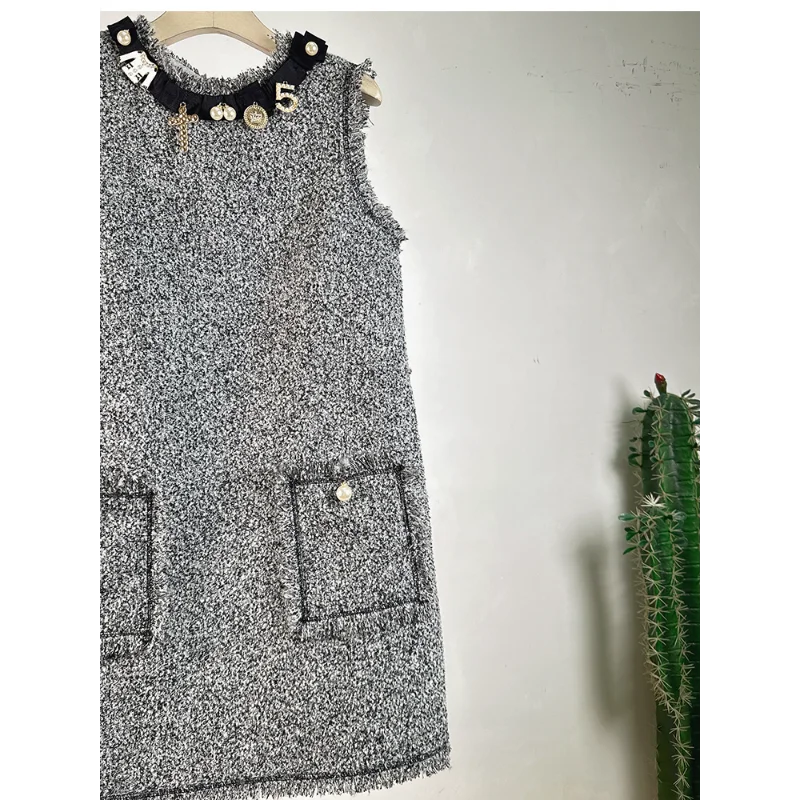 Black Round Neck Tassel Sleeveless Small Fragrance Dress Female Loose A Line Fashion Elegant High Quality Women Vest Tweed Dress