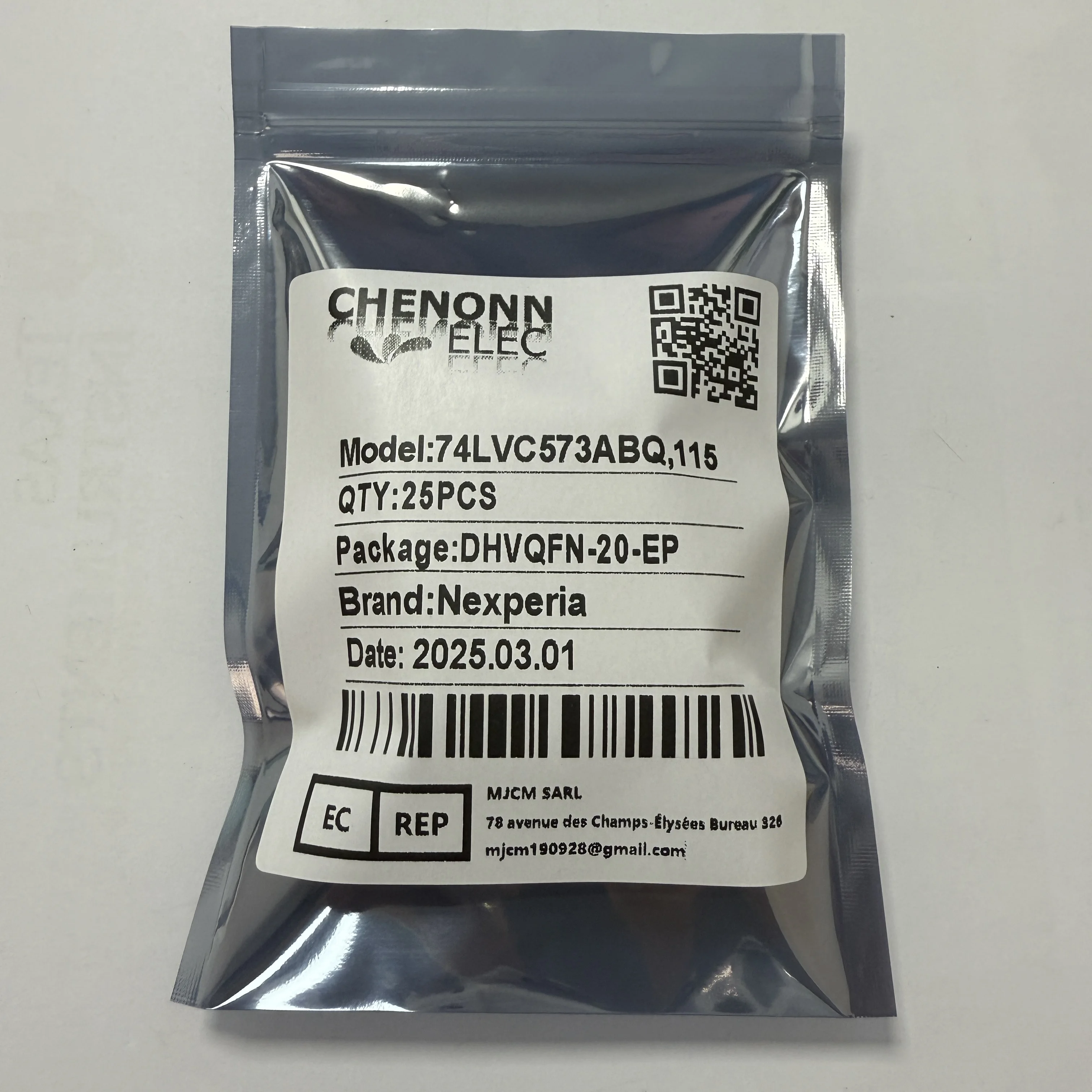 25PCS/LOT 74LVC573ABQ,115 (Logic ICs)