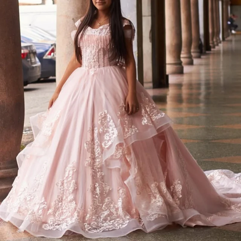 

Light Pink Quinceanera Dress off-shoulder Sequin Decal Long tail Lace Layering beading vestidos de 15 Quinceanera ﻿Customize