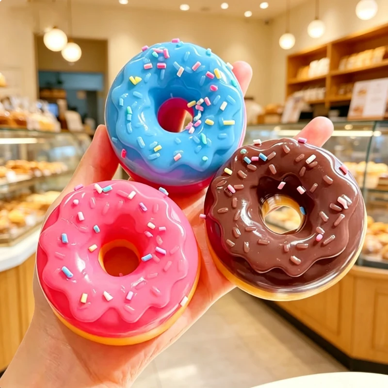 brinquedo-antiestresse-em-forma-de-donut-brinquedo-macio-e-colorido-com-granulados-simulacao-de-comida-para-alivio-da-ansiedade