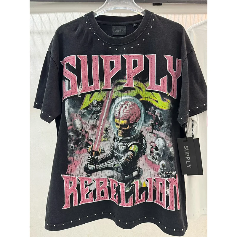 Hip-Hop Streetwear Lustiges Skelett-Grafik-T-Shirt für Männer Vintage Schwarz Gewaschenes Strass-Tee Übergroßes Baumwoll-Shirt im Used-Look – Detail 3