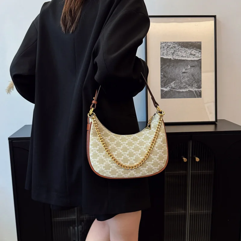 

2025 White Crescent Moon Bag, Vintage Monogram Underarm Purse for Women, Minimalist Shoulder Bag, Floral Crossbody Tote, Day