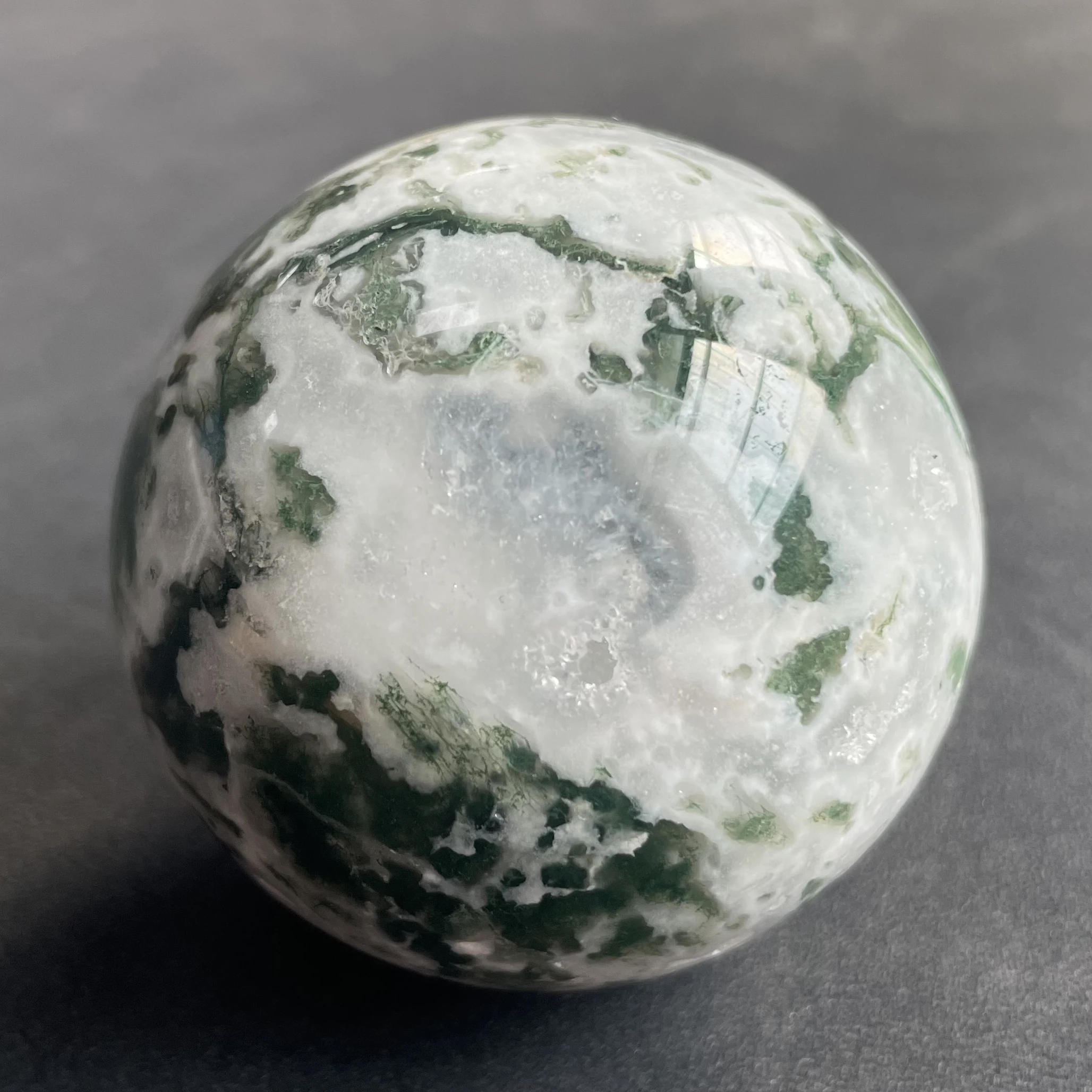 274g Natural Crystal Ball Moss Agate Sphere Rock Decoration Rough Polished Quartz Stone Healing Y809