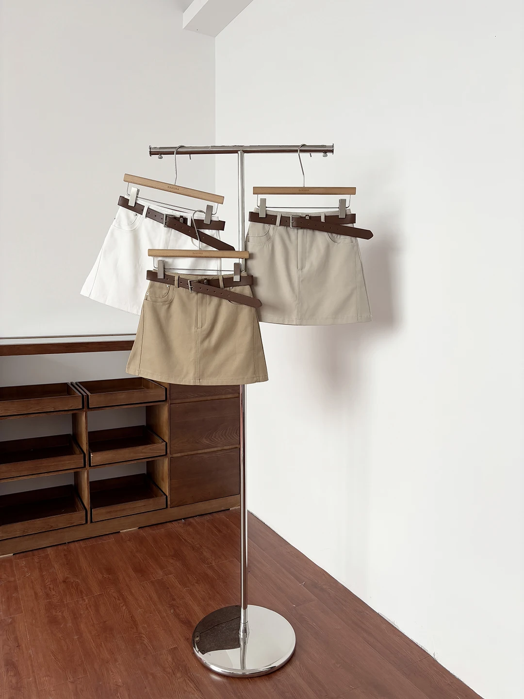 

Юбка А-силуэта с высокой талией, женская модная юбка, весна-лето, новый стиль, универсальная юбка для повседневной носки, полиэстер