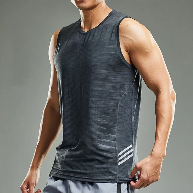 

Men's Running Tank Top Fitness Wear Shirts Tops Man Sports First Layer Undershirt Ice Vest Sweatshirt Gym Tees Singlet Marathon