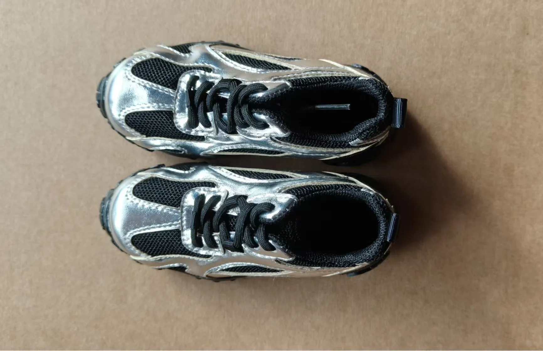 BJD Doll Boys Sports Shoes ID75 Black Girls White Youth Handsome Casual Network-surface Sneakers Toy Shoes Gift Doll Accessories