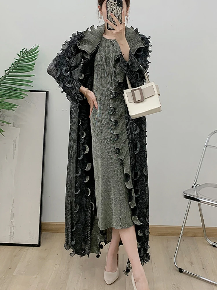 LANMREM Fungus Edge French Style Dress Set Women Pleated Ruffles Long Coat With Suspender Dress Ladies Elegant 2025 New 2DB1623