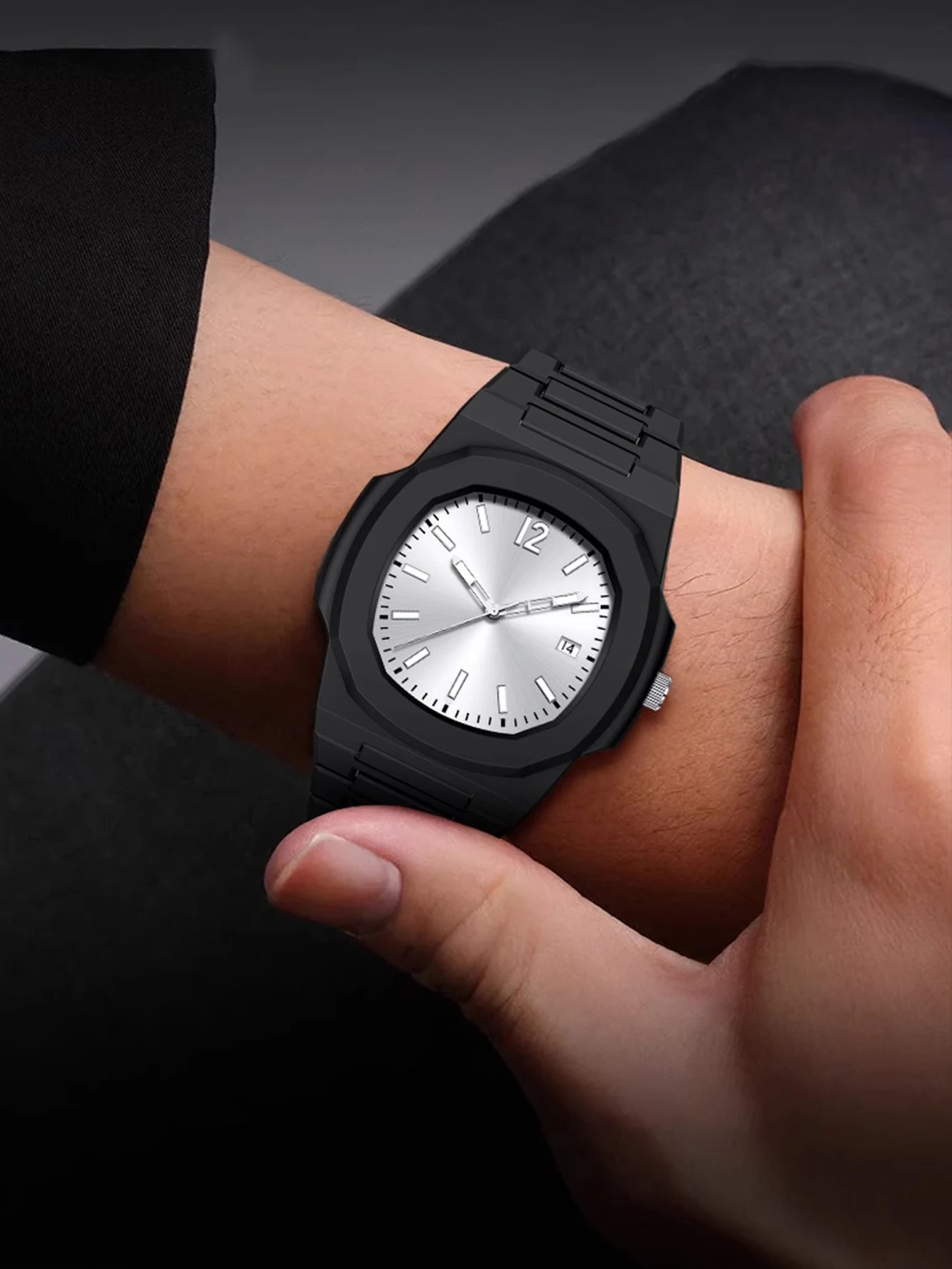 TOMIMens new fashion watch with calendar display,multi-functional simple dialquartz watchgift box for men