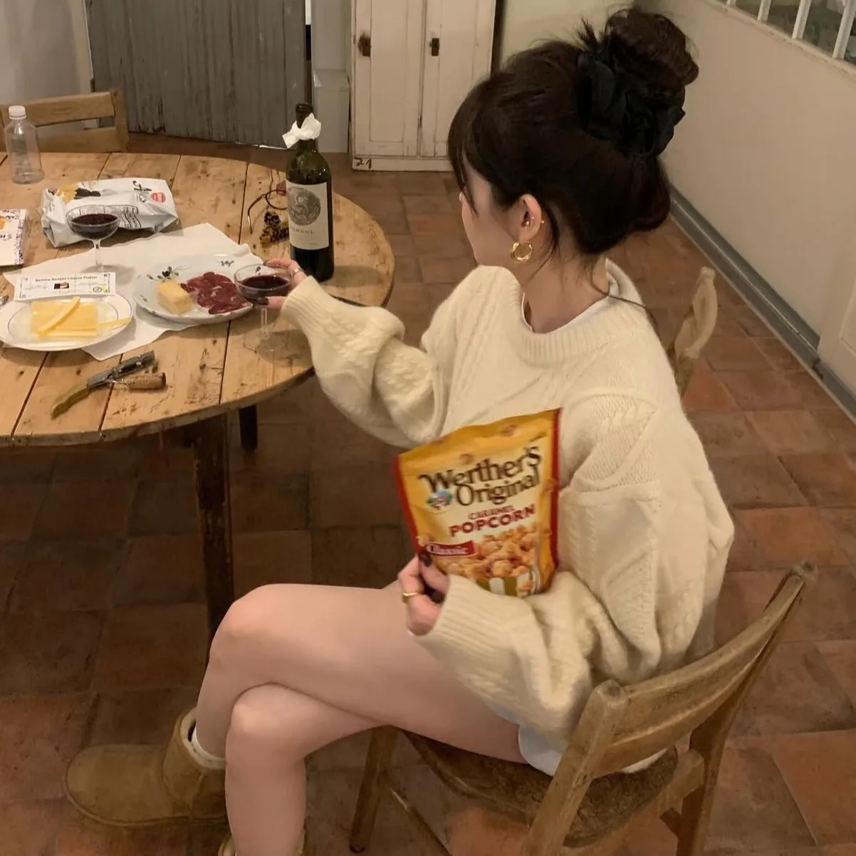 Suéter largo suelto Sve para mujer Chic Otoño Invierno nuevo Sle Simple perezoso Twist sensación suelta redondo Ne Top Commute Sle