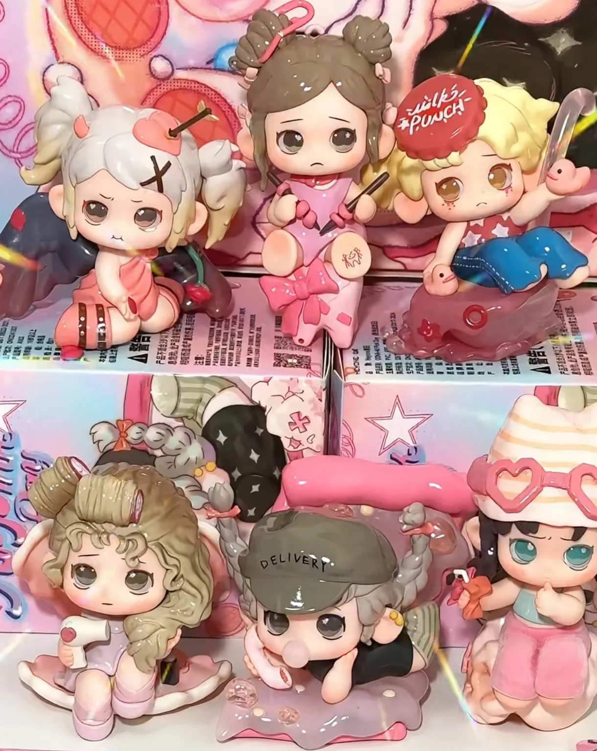 

New Genuine Heyone All Pink Day Pink Anniversary Series Figurine Blind Box Oona V2 Mysterious Box Desktop Decor Surprise Gifts