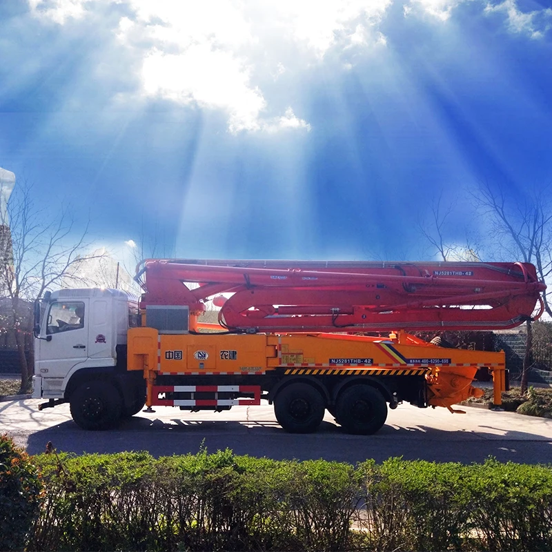 Truck Mounted Concrete Pump With Diesel Engine 40.1m Vertical Reach High Efficiency 140M/H Productivity