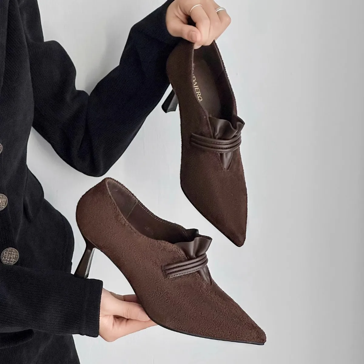 

Spring Autumn Luxury Velvet Short Boots Women Fashion Boots Thin Heel Pointed Toe High Heels High Quality Female Pumps