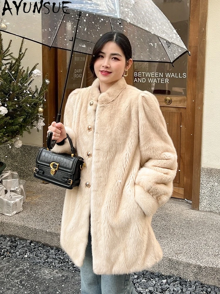 

AYUNSUE Натуральный бархатный норковый мех Женский высококачественный цельный норковый халат для женской одежды Роскошная новинка в верхней одежде Кофта С Мехом