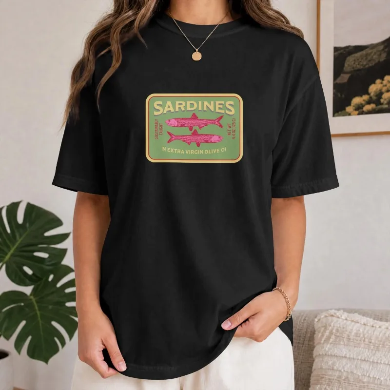Oversized graphic T-shirt,vintage canned sardine T-shirt,vintage canned fish shirt,aesthetic seafood label, coastal fish T-shirt