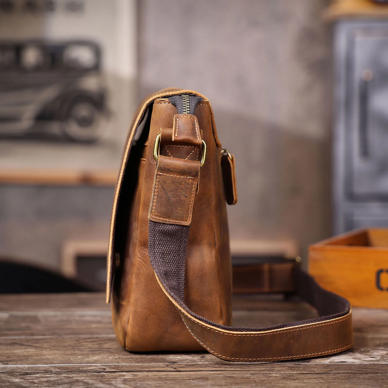 Vintage Herren-Aktentasche aus echtem Leder, 15-Zoll-Laptoptasche, Messenger-Taschen für Arbeit und Business, Crazy Horse Rindsleder-Handtasche für Männer, La – Detail 12