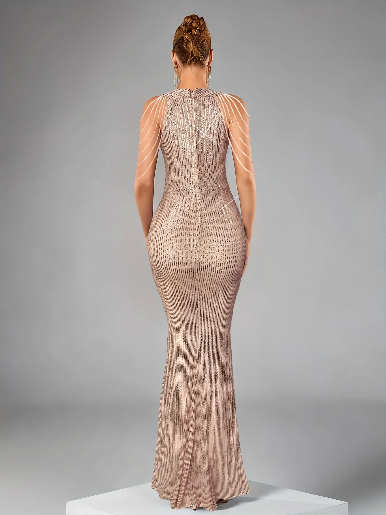 Ladies Elegant Temperament Evening Dress Party Sexy Beaded Mermaid Hemline Sequins Prom Dress