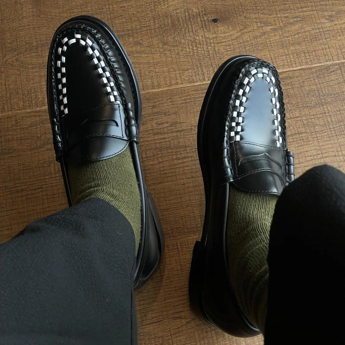 Classic Trendy Slip-On Loafers Unisex Retro Thick Bottom Business Formal round Toe Casual Shoes Comfortable Leather Sneakers