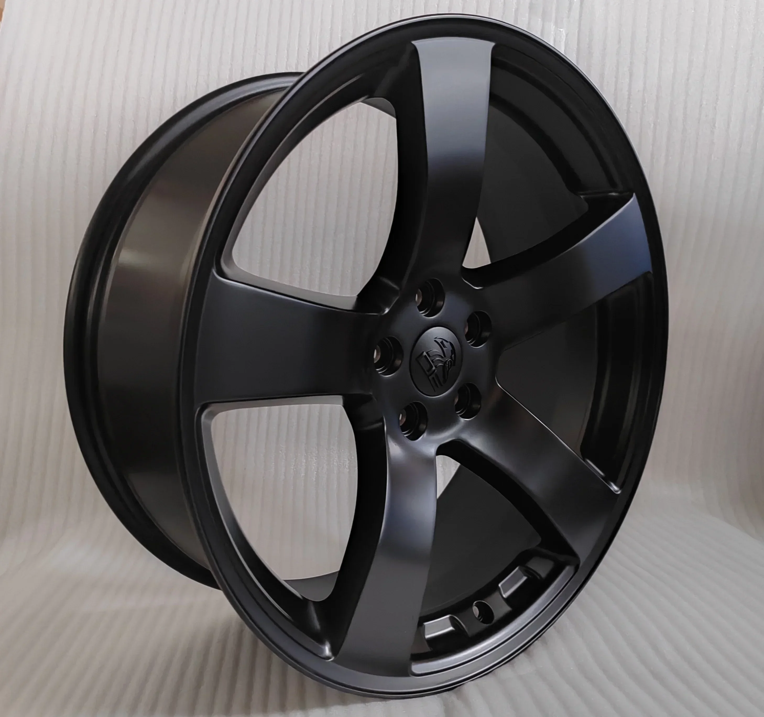 

-Classic Five Spokes 20 inch 5 Holes Aluminum alloy wheels 20x8 inch PCD5x115 CB71.55 Matte black casting wheels Factory price