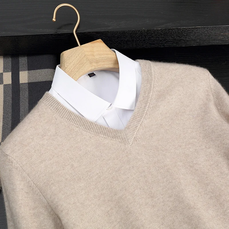 Autumn And Winter Men's Comfortable Wool Warm Sweater V-neck Loose Knit Cashmere Sweater With Bottoming