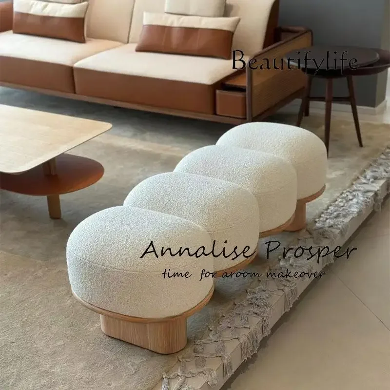 YY Modern Wooden Foot Stool Cream Interior Cute Creative Aesthetic Designer Makeup Step Stool Floor Tabouret Postmodern Furnitur