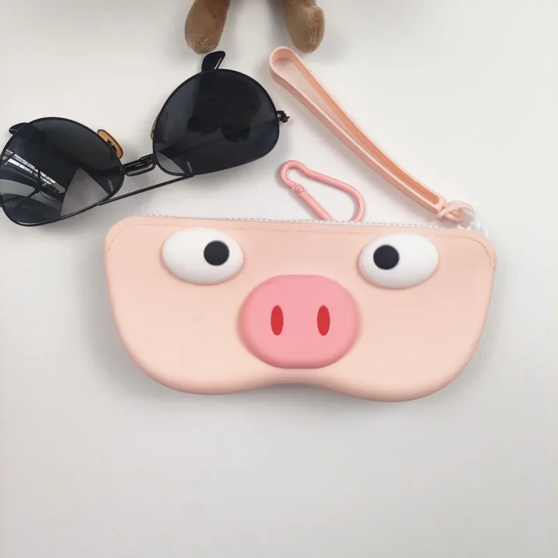 Portable Waterproof Drop-Resistant Silicone Glasses Case Easy to Store Equipped with Hanging Handle Suitable Travel Gift Pig