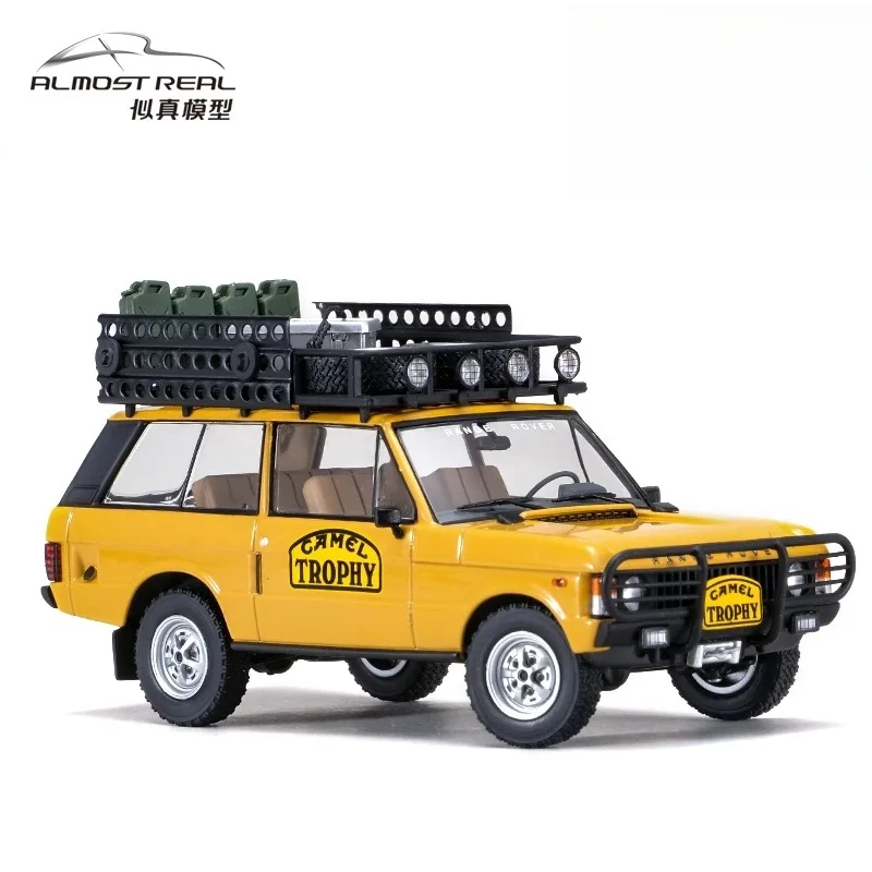 1:43 Range Rover Camel Cup 1982 Papua Nuova Guinea modello in miniatura con albero di compressione in lega da corsa, decorazione per adulti, giocattolo per ragazzi,