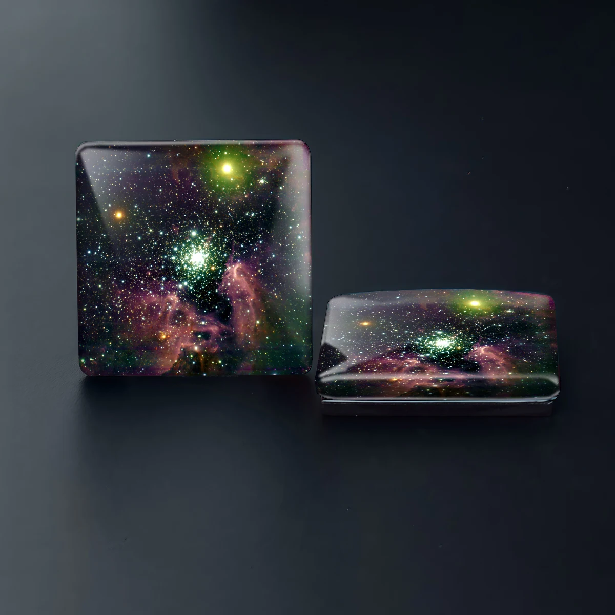 1PC 30MM Square Nebula Glass Circular Refrigerator Sticker Nebula Home Decoration Birthday Gift Nebula Enthusiasts Gift