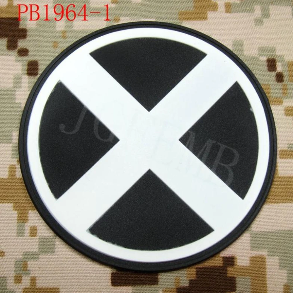 Patch en PVC 3D avec logo X