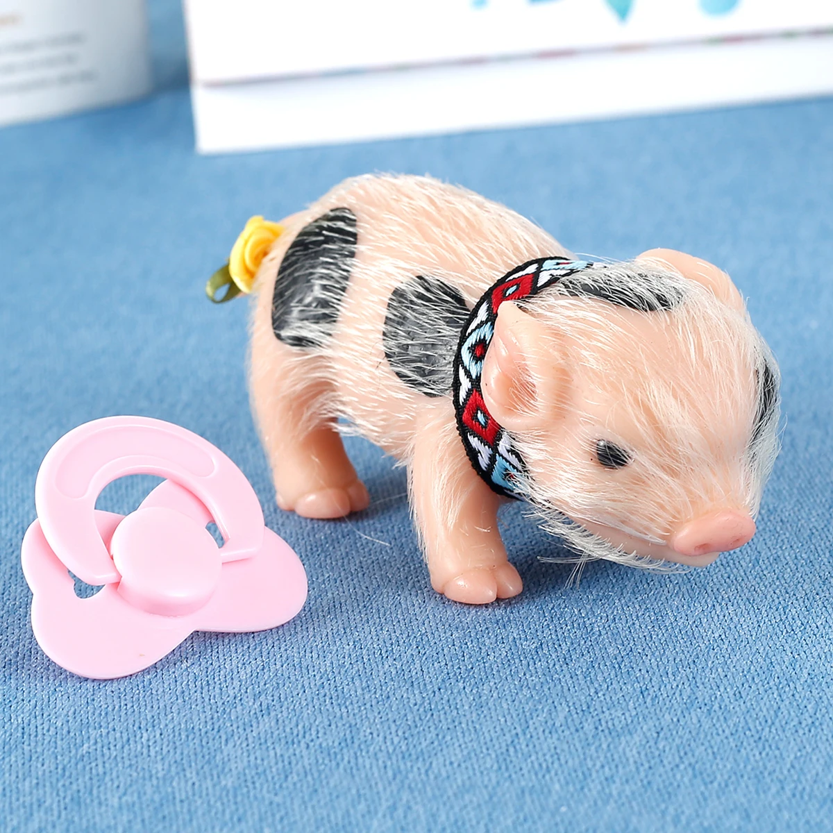 Silicone Pig Doll Toy Mini Soft Lifelike Silicone Pig Doll Cute Miniature Reborn Silicone Pig with Accessory Kids Christmas Gift