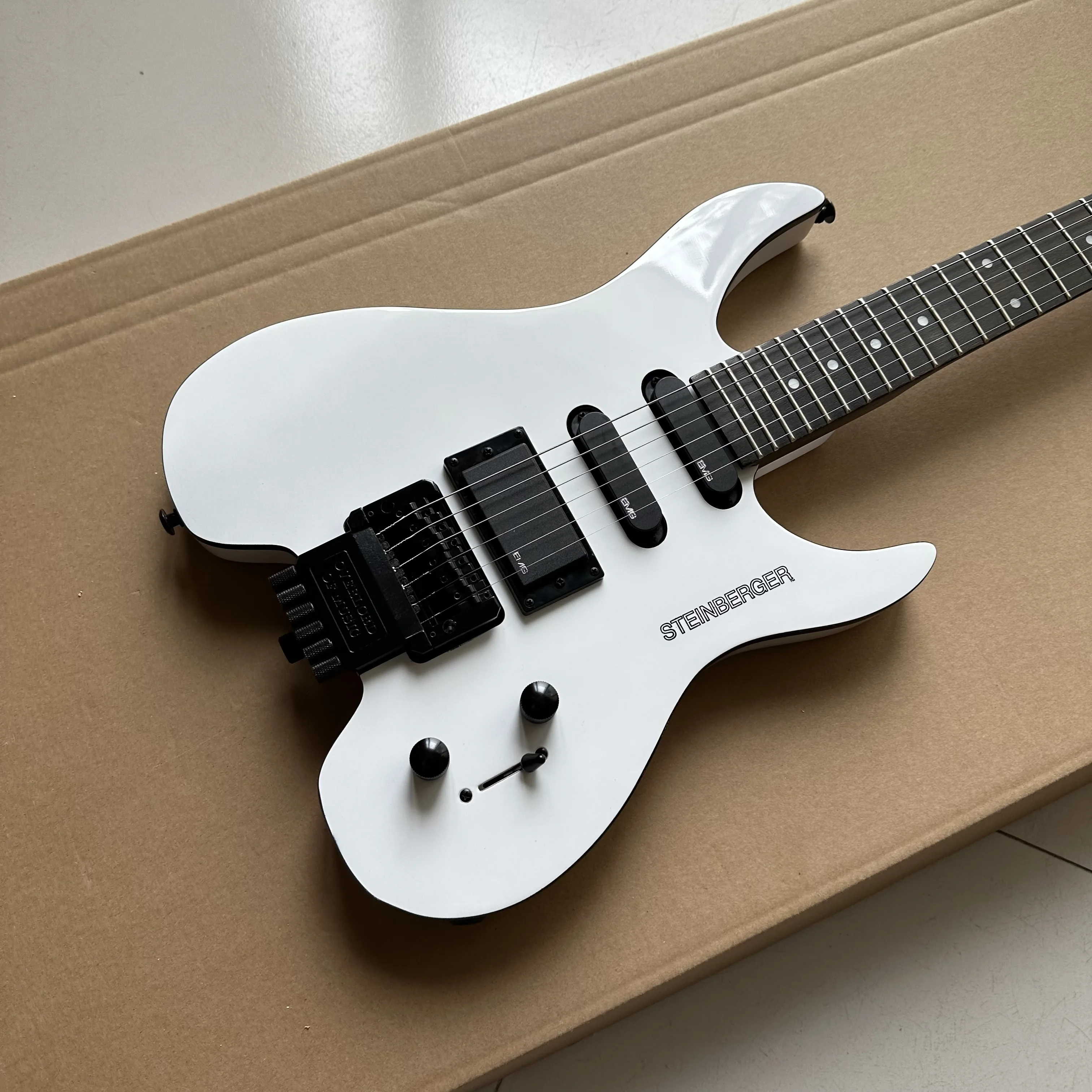 Thumbnail 3 - #8 Cheap Electric Guitars Worth Buying