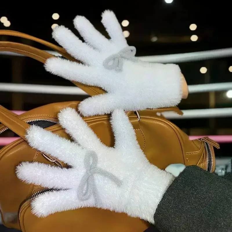 قفازات شتوية عصرية للنساء - لطيفة، قطيفة، مزينة بفيونكة وحافظة للحرارة، هدايا عيد الميلاد الرائعة للطلاب #2