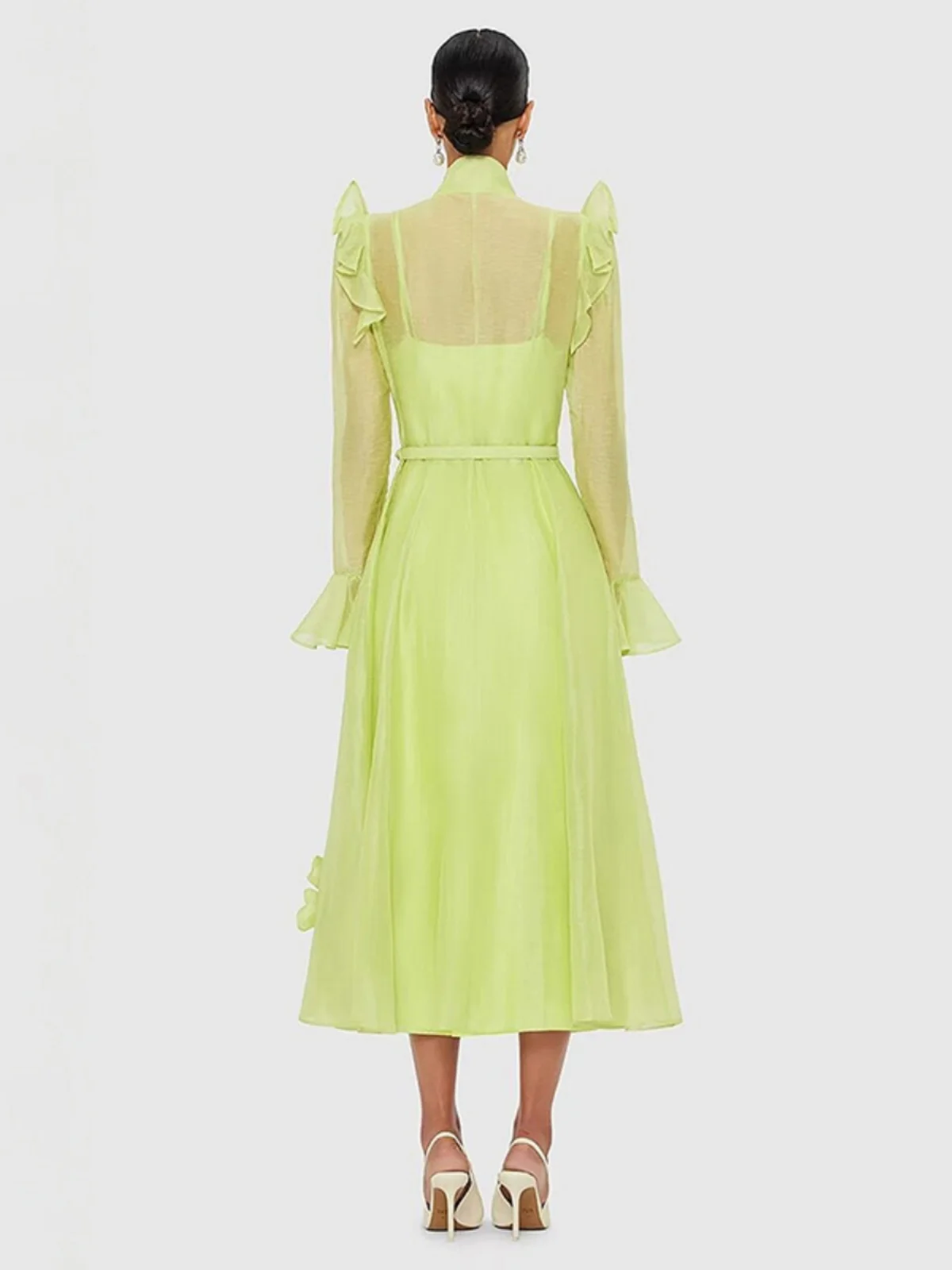 VGH Ele Long Sve Dr com Sves Alargadas e Decoração Branca em Camadas Vintage Court Sle een Dr