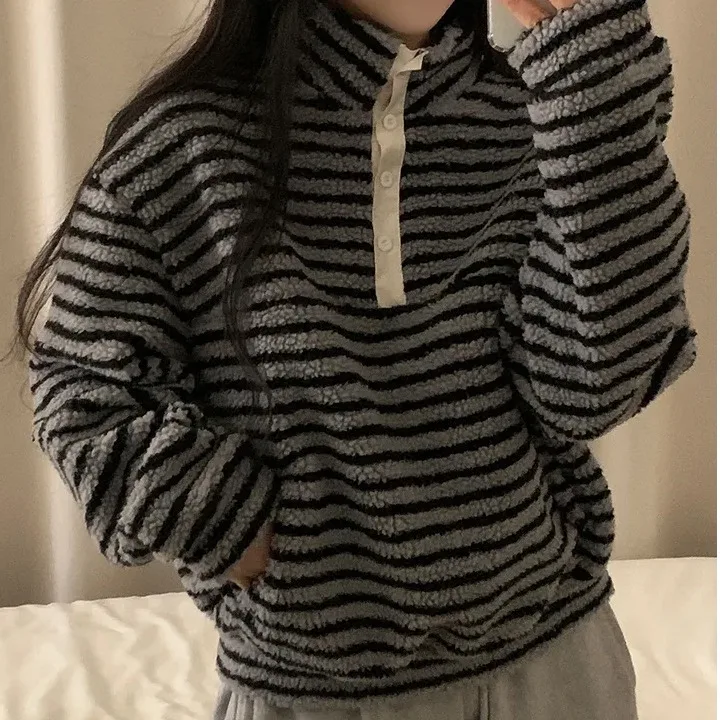 シックな秋冬用プルオーバー、裏地付きカジュアルルーズスウェット、ヴィンテージデザイン、アンチエイジング、高品質、女性用ファッション