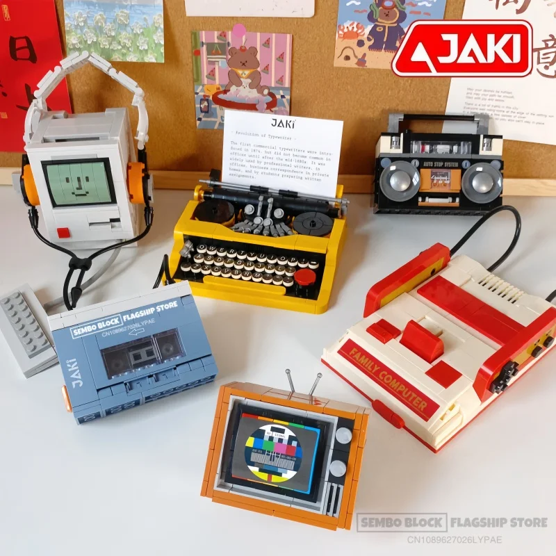

JAKI Typewriter Assembled Building Blocks Retro Home Appliances Game Console Anime Desktop Toy Collection Ornaments Holiday Gift