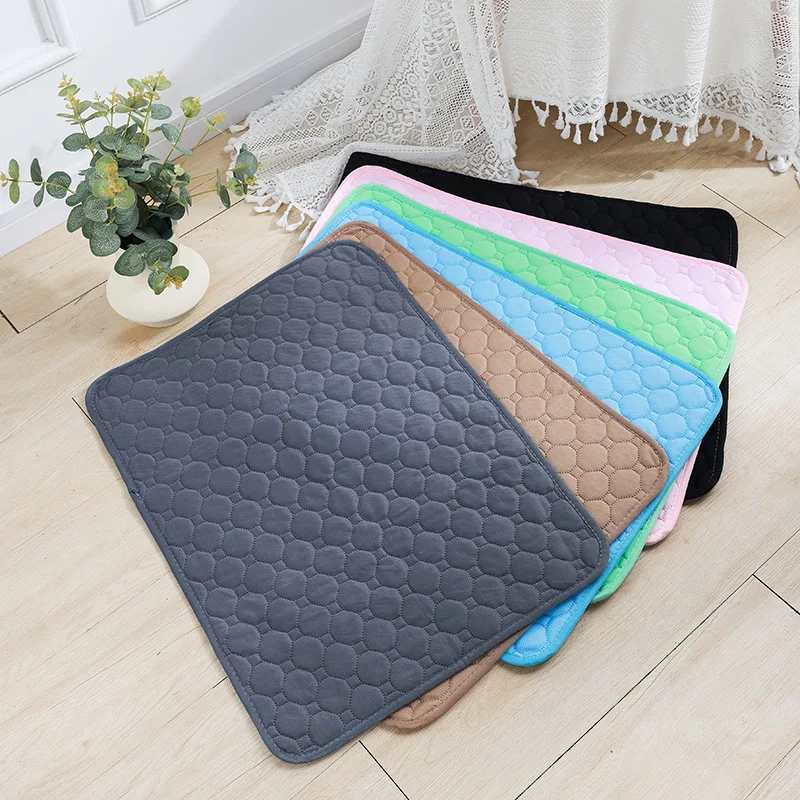 Dog Pee Pad Washable Blanket Reusable Absorbent Diaper Mat Puppy Training Pad Bed Pet Urine Pads Pet Car Seat Cover Pet Supplies