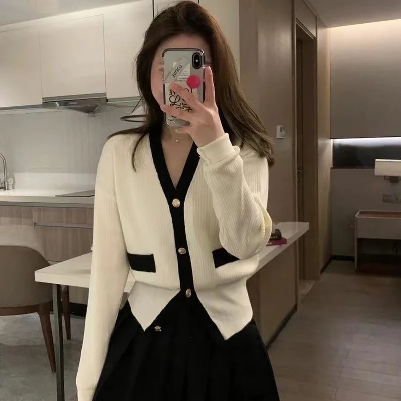 Jesień Zima Nowy Patchwork Sweter Koreańska Moda Guziki Dekolt V Długi Rękaw Kardigan Długi Rękaw Top Tee Odzież Damska Trend