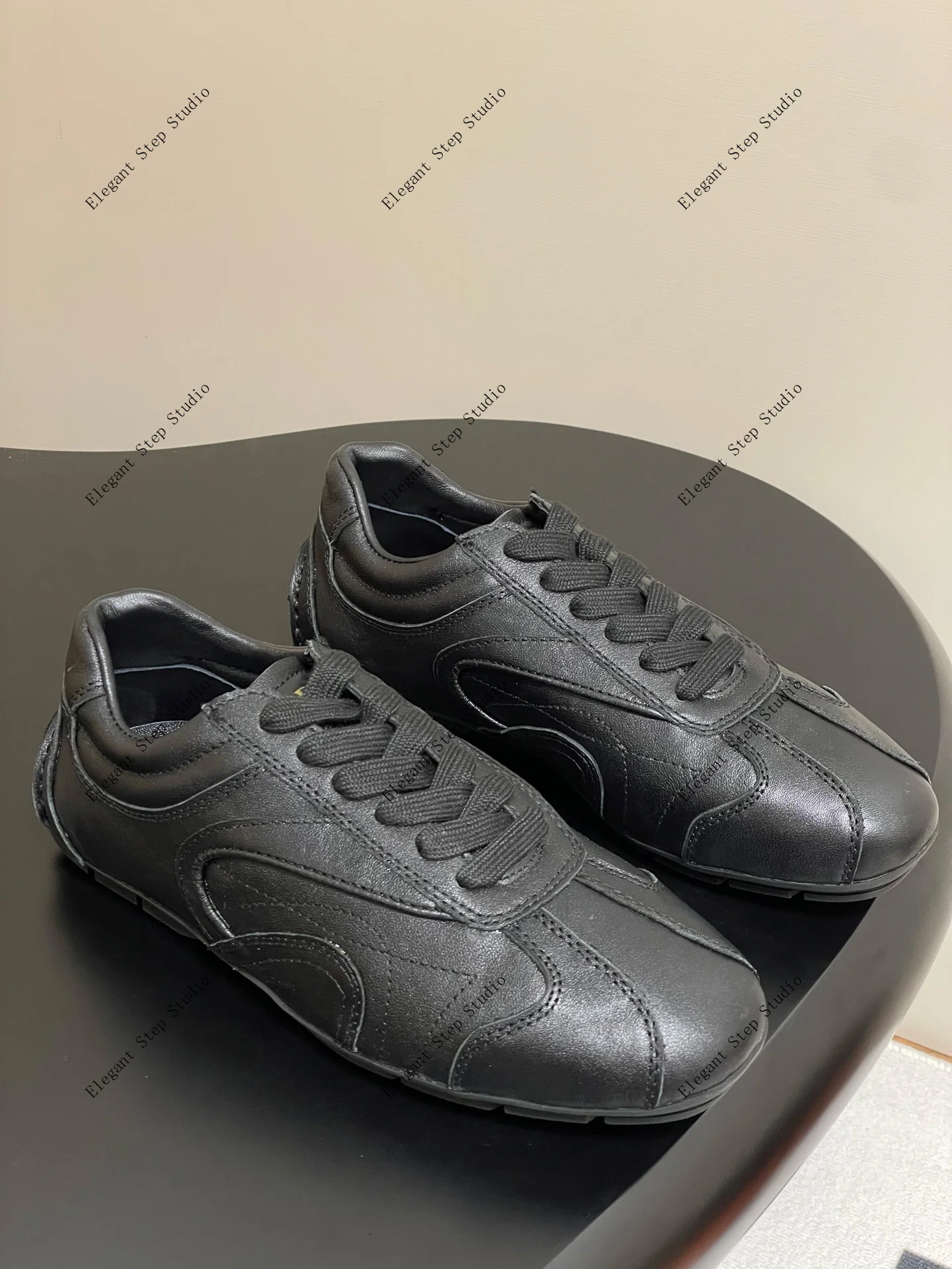 

Women's Shoes Antiqued Nappa Leather Sneakers Montecarlo Re-edition 2005