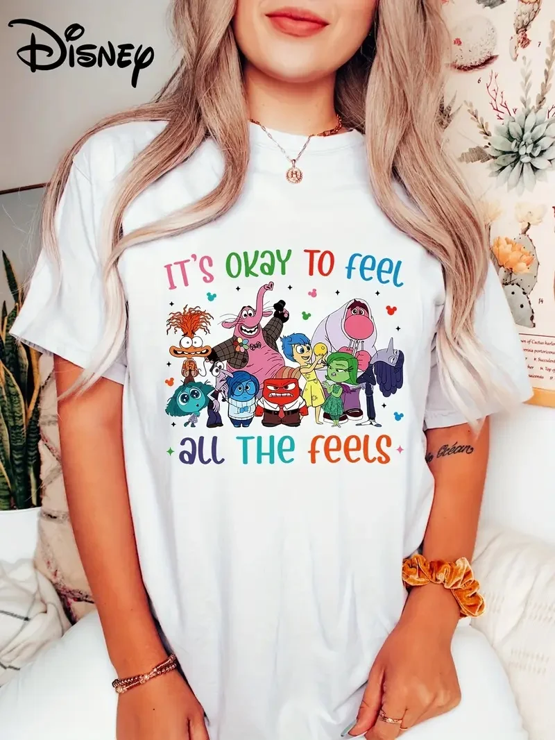 

2025 Disney Pattern Printed Women's Casual Comfortable Unique Smiling Face Black Round Neck Short Sleeve T-shirt
