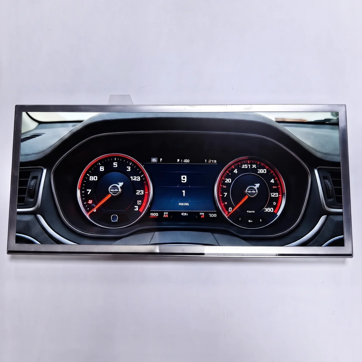 The car dashboard display screens LQ123B5RW01 and LW01 are compatible.