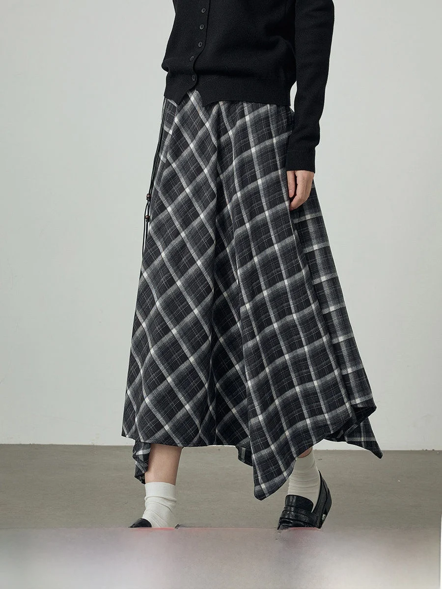 

Vintage High Waist A-Line Skirt Women's Checkered Asymmetrical Slimming Skirt Spring 2026 Fashion Ladies' Premium Skirts