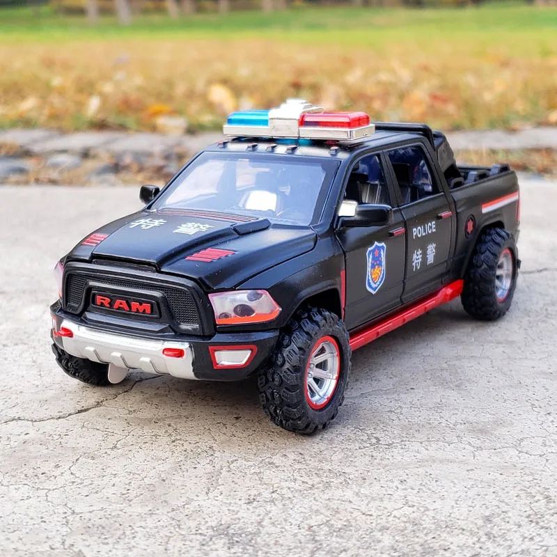 1:32 Simulation Alloy Car Model Dodge-Ram TRX Pickup Metal Pull Back Car Sound And Light Pull Back Boy Toy Gifts Vehicle