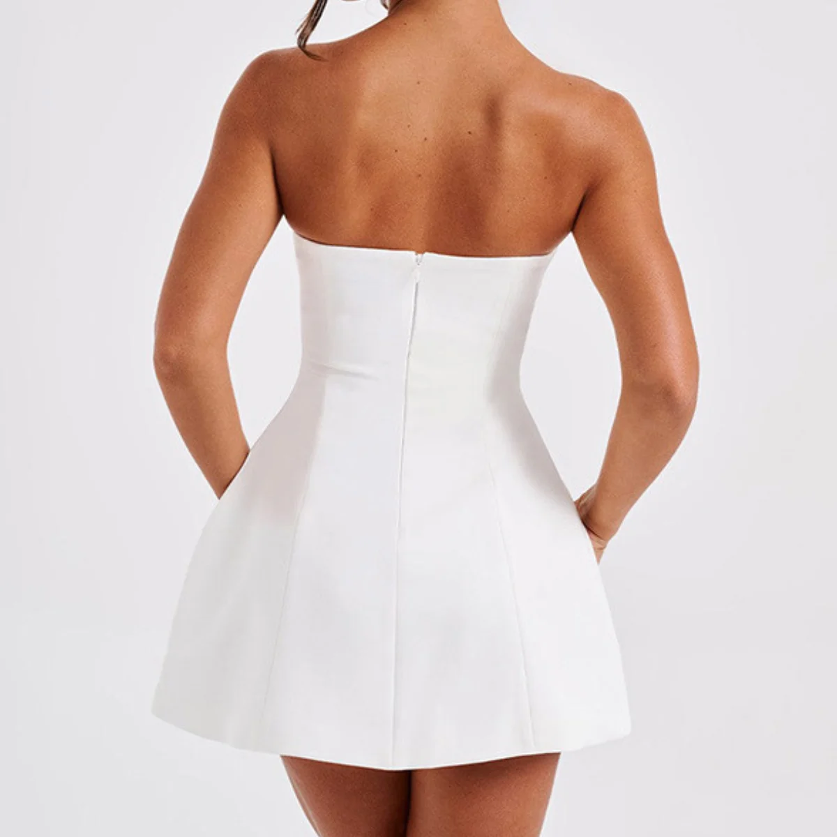 เซ็กซี่ A-Line มินิเดรสผู้หญิงแฟชั่น Hollow Out สั้น Vestidos ฤดูร้อน Femme ปิดไหล่ Elegant Party ชุดเข้ารูป