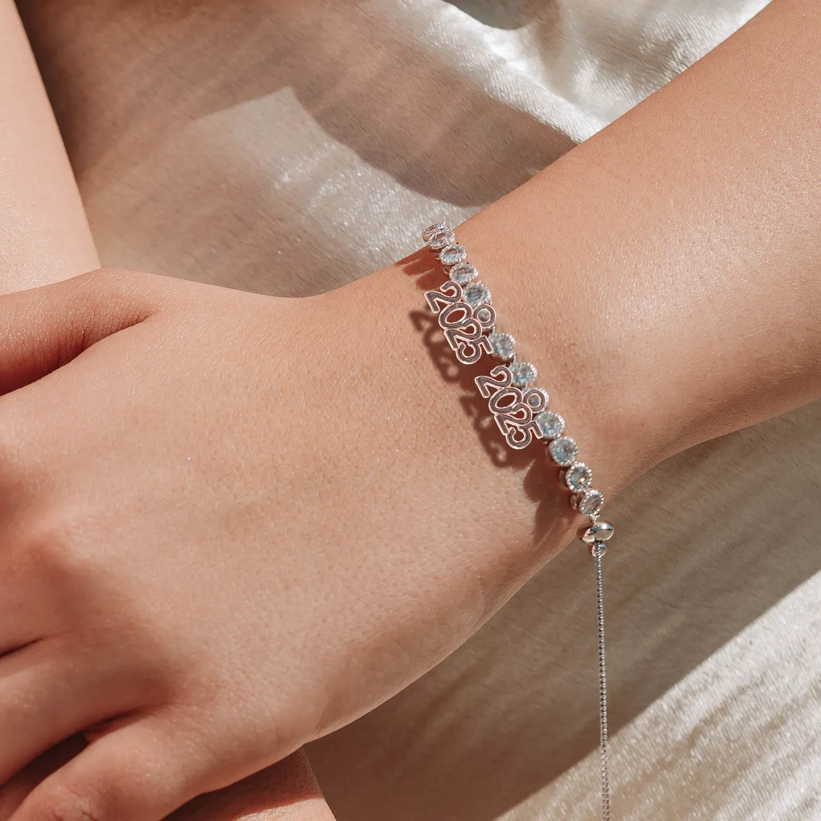 

100Pcs 2025 DIY Charms for Jewelry Making Pendants Bracelet Earrings Keychain Small Metal Pendant Accessories 2025 Charms