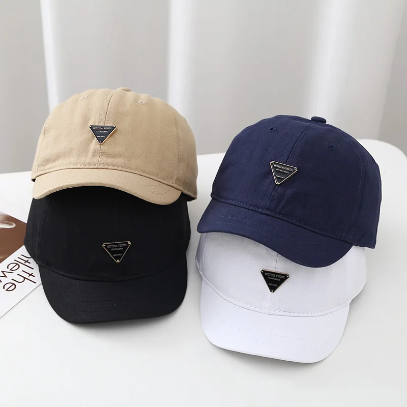 

Korean Style Men's and Women's Spring/Summer Short Brim Baseball Cap Trends Patch Brush Cut Short Brim Soft Top Peak Cap