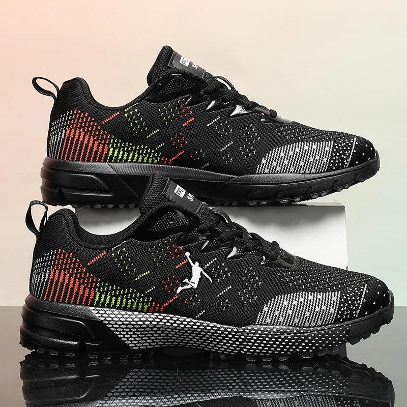 Men Women Comfortable Shoes Unisex Breathable Mesh Walking on Ultralight Outdoor Running Casual Sneakers Clouds Shoes